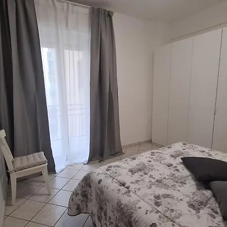 Re Sole Apartman Alassio